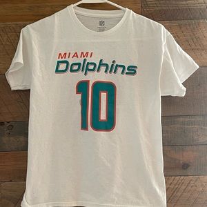 Miami Dolphins Tyreek Hill boys t shirt 14/16